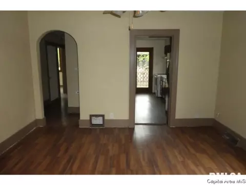 525 Broad Pl, Springfield, IL 62703 photo 6