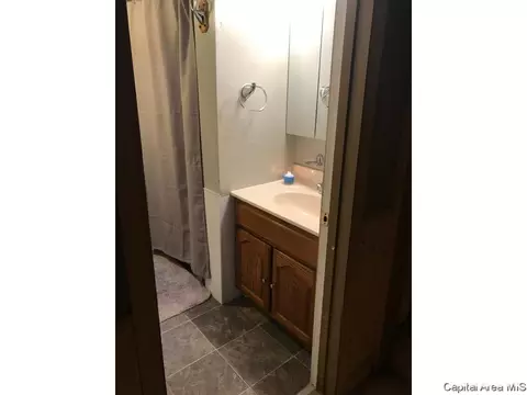 2244 S 14th St, Springfield, IL 62703 photo 9