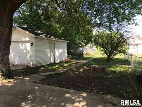 2244 S 14th St, Springfield, IL 62703 photo 18