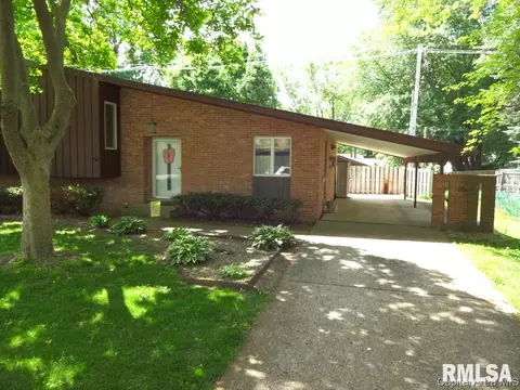 2008 Clubview Dr, Springfield, IL 62704 photo 4