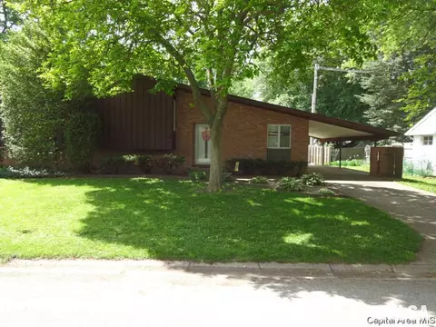 2008 Clubview Dr, Springfield, IL 62704 photo 3