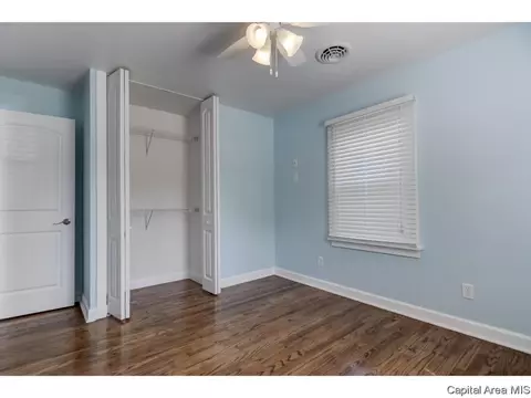 2205 S 1st St, Springfield, IL 62704 photo 23