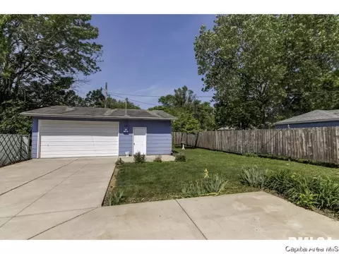 2205 S 1st St, Springfield, IL 62704 photo 33