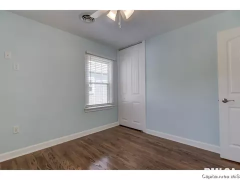2205 S 1st St, Springfield, IL 62704 photo 24