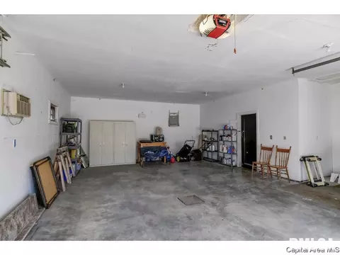 2205 S 1st St, Springfield, IL 62704 photo 34