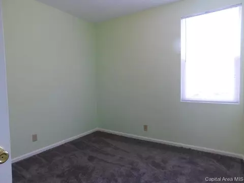 1615 E Kys, Springfield, IL 62702 photo 9