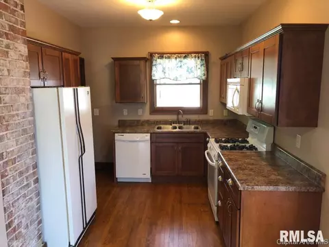 1139 W Washington St, Springfield, IL 62702 photo 6