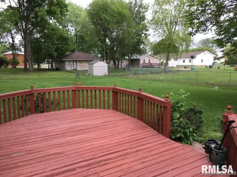 701 E Chestnut St, Chatham, IL 62629 photo 21
