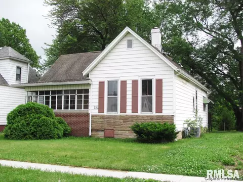 416 W Reynolds, Springfield, IL 62702 photo 1