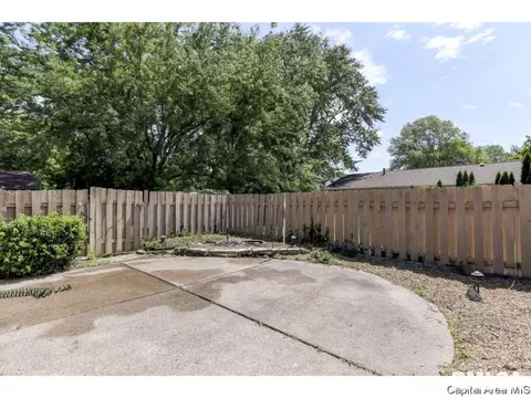 66 Crusaders, Springfield, IL 62704 photo 3