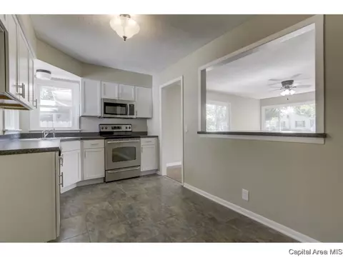 3506 Lancaster Rd, Springfield, IL 62703 photo 10