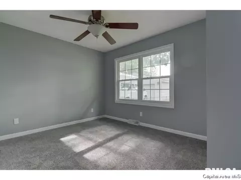 2021 Stanhope Rd, Springfield, IL 62702 photo 11