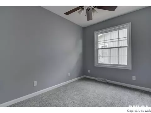 2021 Stanhope Rd, Springfield, IL 62702 photo 10