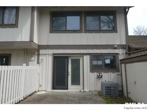 11 Oakbend Ct, Springfield, IL 62704 photo 14