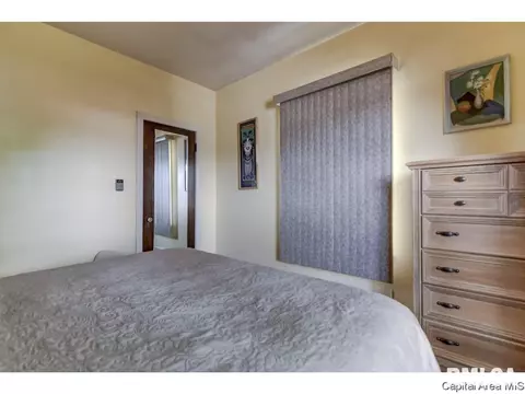 1520 S 5th St, Springfield, IL 62703 photo 20