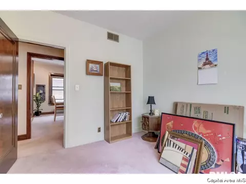 1520 S 5th St, Springfield, IL 62703 photo 24