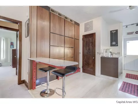 1520 S 5th St, Springfield, IL 62703 photo 10