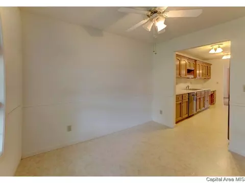 3015 Turning Mill Dr, Springfield, IL 62704 photo 14