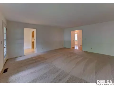 3015 Turning Mill Dr, Springfield, IL 62704 photo 11