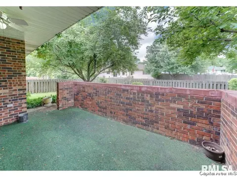 3015 Turning Mill Dr, Springfield, IL 62704 photo 22