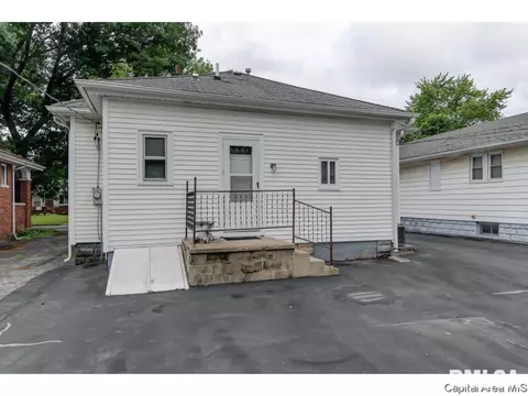 2124 N 16th St, Springfield, IL 62702 photo 24