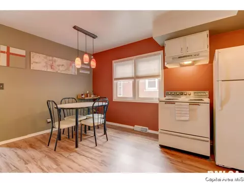 2124 N 16th St, Springfield, IL 62702 photo 7