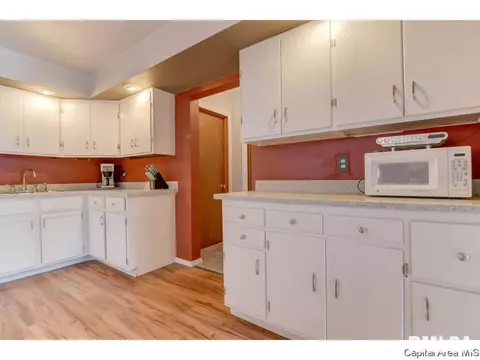2124 N 16th St, Springfield, IL 62702 photo 10