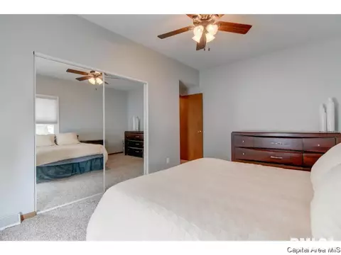 2124 N 16th St, Springfield, IL 62702 photo 15
