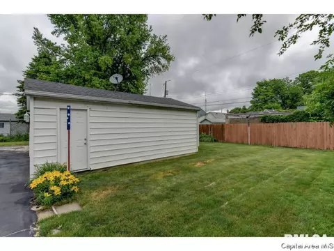 2124 N 16th St, Springfield, IL 62702 photo 25
