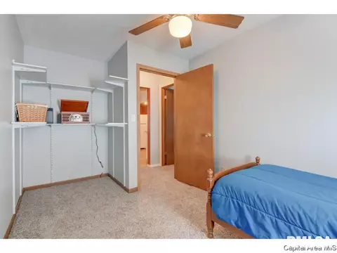 2124 N 16th St, Springfield, IL 62702 photo 18