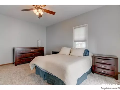 2124 N 16th St, Springfield, IL 62702 photo 14