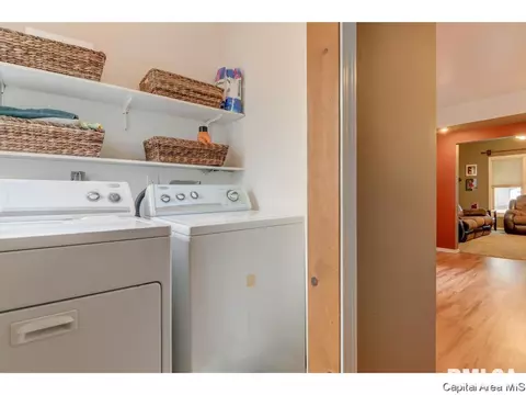 2124 N 16th St, Springfield, IL 62702 photo 12