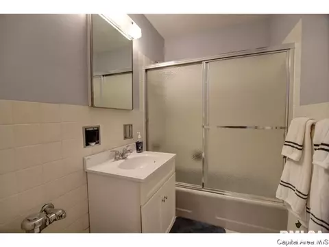 718 S 7th St #101, Springfield, IL 62703 photo 19