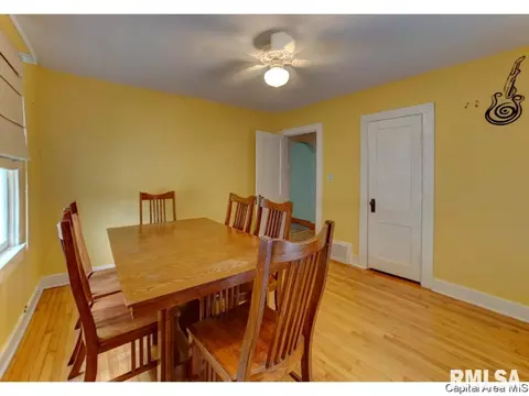 1421 Mossman Ave, Springfield, IL 62702 photo 10