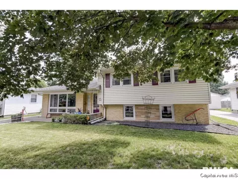 43 Radcliff Rd, Springfield, IL 62703 photo 4