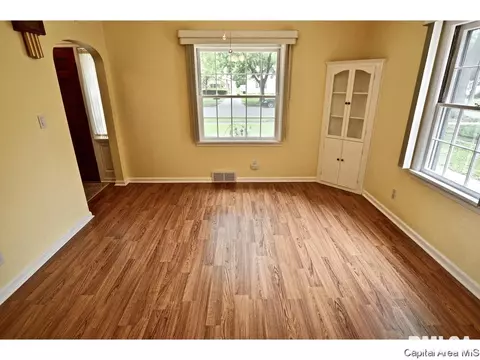 2315 State, Springfield, IL 62704 photo 10
