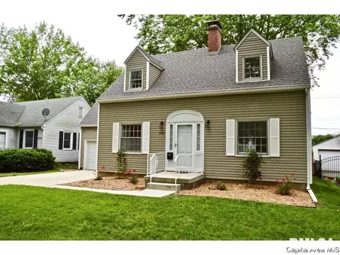 2315 State, Springfield, IL 62704 photo 2