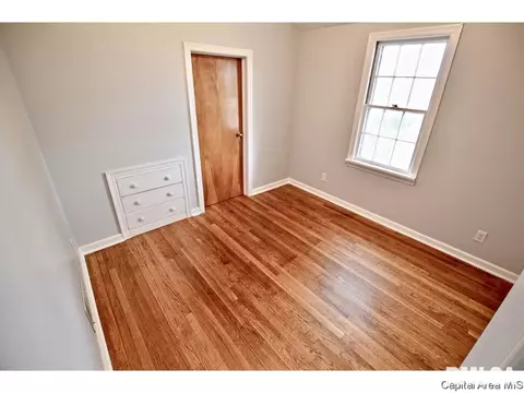 2315 State, Springfield, IL 62704 photo 23