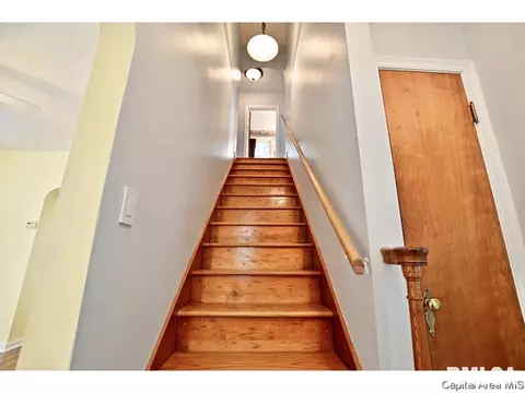 2315 State, Springfield, IL 62704 photo 17