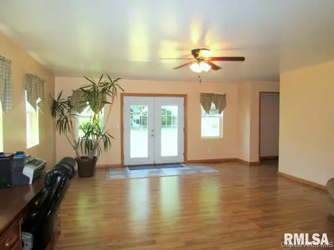 1104 Mildred, Springfield, IL 62712 photo 7