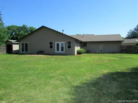 1104 Mildred, Springfield, IL 62712 photo 18