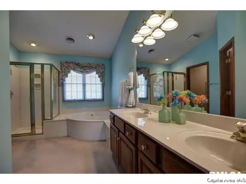 3805 Kingsley Dr, Springfield, IL 62711 photo 20