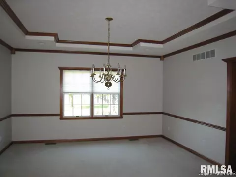 3805 Kingsley Dr, Springfield, IL 62711 photo 5