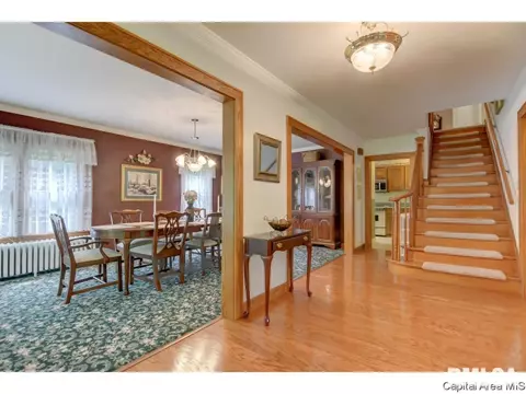 2836 E Lake Shore Dr, Springfield, IL 62712 photo 3