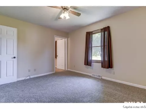 2720 Cheshire Rd, Springfield, IL 62703 photo 10