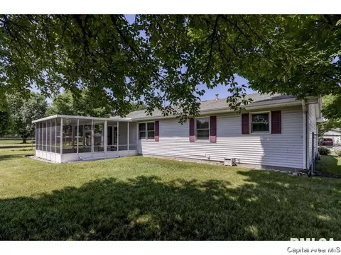 2720 Cheshire Rd, Springfield, IL 62703 photo 2