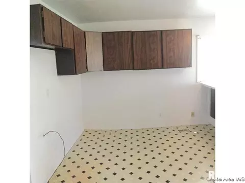 31 Dawn Dr, Springfield, IL 62702 photo 5