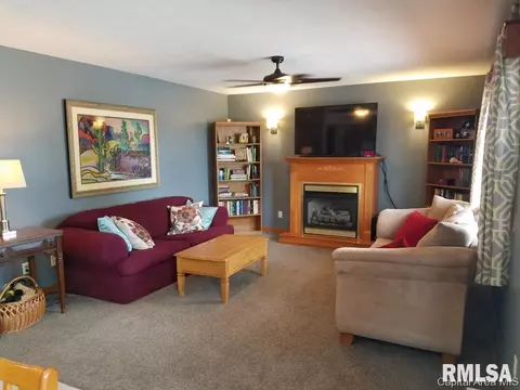3986 Rochester Rd, Springfield, IL 62712 photo 19