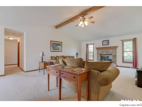 1409 Summershade Dr, Springfield, IL 62712 photo 4