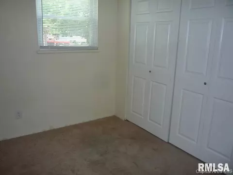 192 Archer Ave, Springfield, IL 62704 photo 8